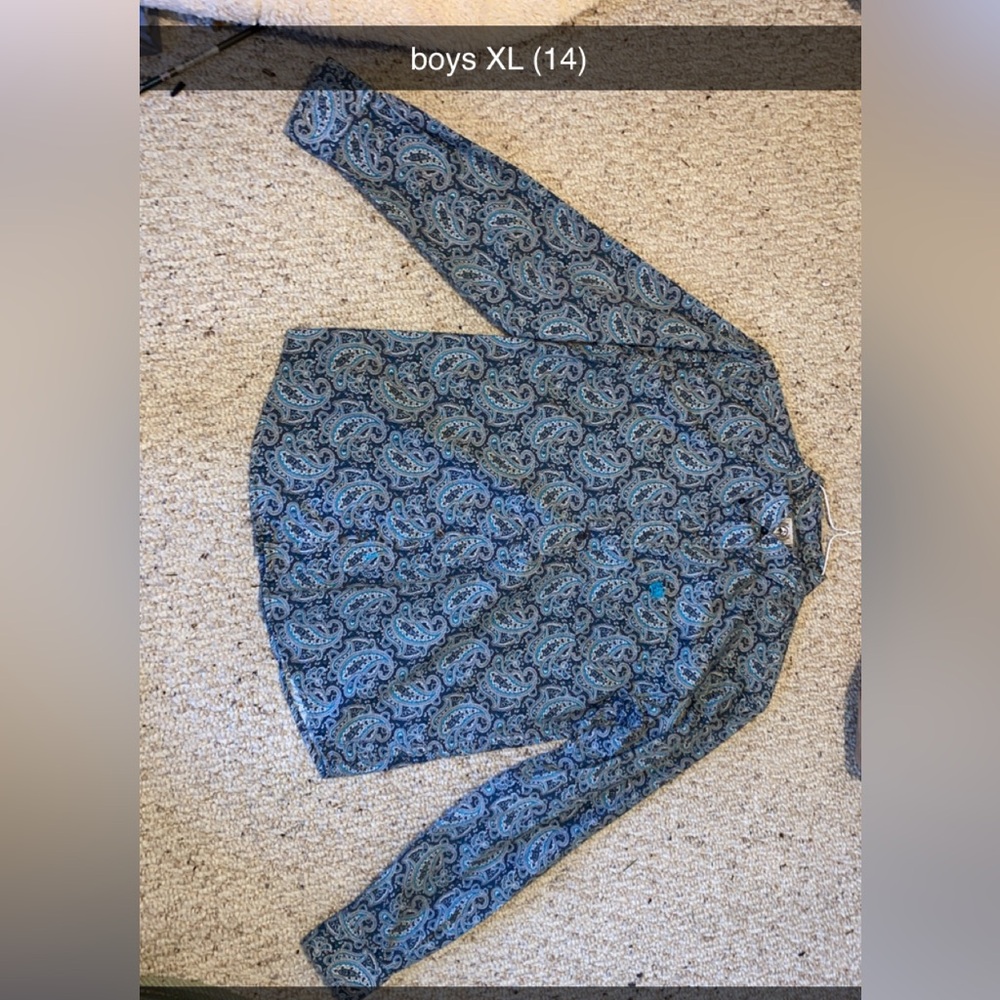 Boys size 14 cinch shirt